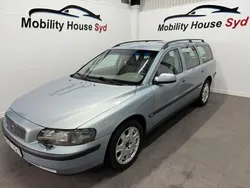 Ljusblå Begagnad 2000 Volvo V70 Kombi | 34 900 kr (Marknadspris)
