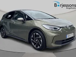 Grön Begagnad 2024 VW ID.3 Pro Performance Halvkombi | 439 900 kr