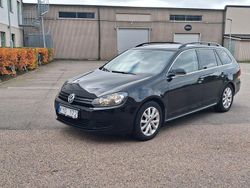 Svart Begagnad 2011 VW Golf VI Kombi | 56 900 kr (Marknadspris)