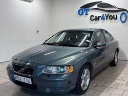 Grön Begagnad 2005 Volvo S60 Momentum Sedan | 37 500 kr (Marknadspris)
