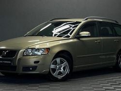 Grön Begagnad 2008 Volvo V50 Momentum Kombi | 49 900 kr (Marknadspris)