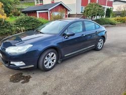 Blå Begagnad 2011 Citroën C5 Sedan | 46 500 kr (Marknadspris)