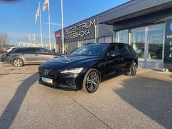 Svart Begagnad 2021 Volvo V60 R-Design Kombi | 324 000 kr (Marknadspris)
