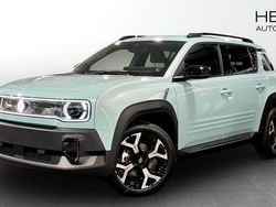 Blå (blue) Ny 2025 Renault 4 E-Tech Techno SUV | 434 900 kr (Marknadspris)