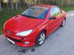 Röd Begagnad 2007 Peugeot 206 CC Cab | 43 000 kr (Dyr)