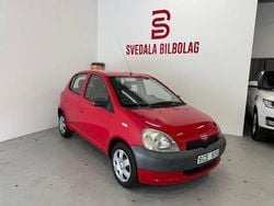 Röd Begagnad 2000 Toyota Yaris Halvkombi | 18 900 kr (Marknadspris)