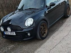 Svart Begagnad 2013 Mini Cooper Clubman Kombi | 85 000 kr
