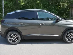 Begagnad 2017 Peugeot 3008 Allure SUV | 149 000 kr (Marknadspris)