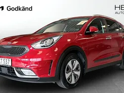 Röd (red) Begagnad 2018 Kia Niro Advance SUV | 159 900 kr (Bra pris)