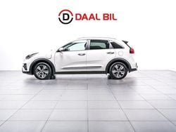 Vit Begagnad 2020 Kia Niro Advance SUV | 224 700 kr (Marknadspris)