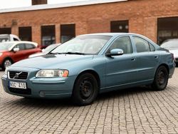 Blå Begagnad 2008 Volvo S60 Momentum Sedan | 47 900 kr (Dyr)