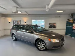 Grå Begagnad 2008 Volvo V70 Kinetic Kombi | 39 900 kr (Lite dyr)