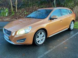 Brun Begagnad 2010 Volvo V60 Summum Kombi | 59 900 kr (Marknadspris)