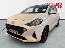 Vit Begagnad 2021 Hyundai i10 Essential Halvkombi | 134 900 kr (Marknadspris)