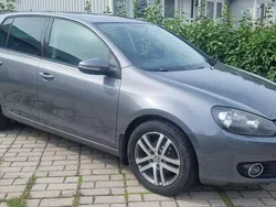 Grå Begagnad 2012 VW Golf VII Halvkombi | 52 000 kr (Marknadspris)