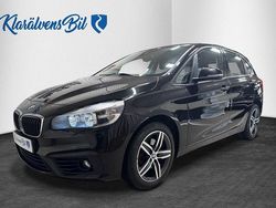 Svart Begagnad 2015 BMW 218 Active Tourer Sport Line Minibuss | 119 900 kr (Lite dyr)