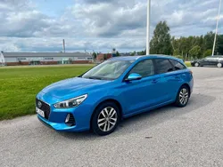 Ljusblå (blå) Begagnad 2018 Hyundai i30 Kombi | 119 900 kr (Marknadspris)
