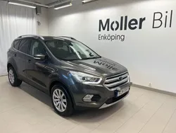 Grå Begagnad 2018 Ford Kuga SUV | 94 900 kr (Bra pris)