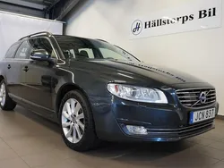 Grå Begagnad 2016 Volvo V70 Momentum Kombi | 149 900 kr (Marknadspris)