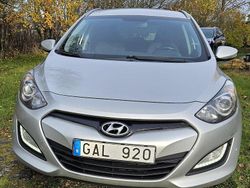 Silver Begagnad 2014 Hyundai i30 Kombi | 55 000 kr (Marknadspris)