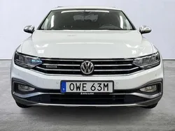 Vit Begagnad 2019 VW Passat Alltrack Kombi | 238 888 kr (Marknadspris)