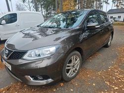 Brun Begagnad 2015 Nissan Pulsar Halvkombi | 75 000 kr (Marknadspris)