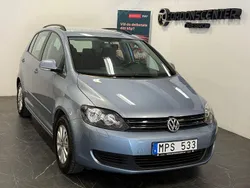 Ljusblå Begagnad 2010 VW Golf Plus Cross Minibuss | 79 900 kr (Marknadspris)