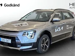 Grå (grey) Begagnad 2025 Kia Niro SUV | 359 900 kr (Superpris)