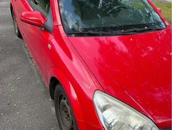 Röd Begagnad 2008 Opel Astra Halvkombi | 8 000 kr (Bra pris)