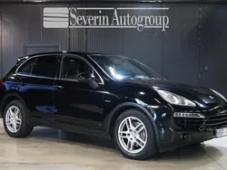 Svart Begagnad 2011 Porsche Cayenne SUV | 229 000 kr (Marknadspris)