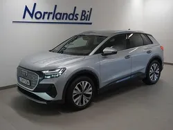Florettsilver metallic Begagnad 2023 Audi Q4 e-tron SUV | 449 900 kr (Marknadspris)