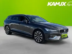 Silver/grå Begagnad 2023 Volvo V60 Kombi | 329 700 kr (Lite dyr)
