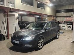 Grå Begagnad 2012 Skoda Octavia Kombi | 64 999 kr (Bra pris)