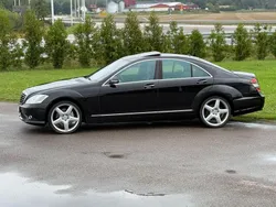 Svart Begagnad 2006 Mercedes S500 AMG Sedan | 168 000 kr (Marknadspris)