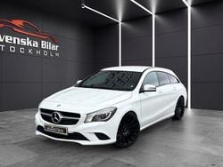 Vit Begagnad 2015 Mercedes CLA200 Shooting Brake Kombi | 174 900 kr (Lite dyr)