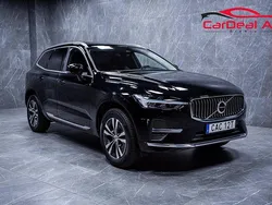 Svart Begagnad 2022 Volvo XC60 Core SUV | 438 800 kr (Bra pris)
