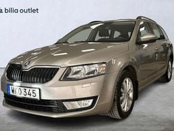 Brun Begagnad 2014 Skoda Octavia Ambition Kombi | 119 000 kr (Marknadspris)