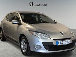 Silver Begagnad 2011 Renault Mégane III Halvkombi | 47 900 kr (Marknadspris)