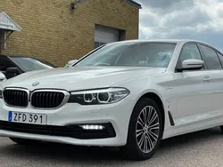 Vit Begagnad 2018 BMW 530e iPerformance Sedan | 299 500 kr (Marknadspris)