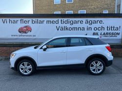 Vit Begagnad 2022 Audi Q2 Advanced SUV | 209 000 kr (Marknadspris)