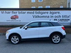 Vit Begagnad 2022 Audi Q2 Advanced SUV | 222 000 kr (Marknadspris)