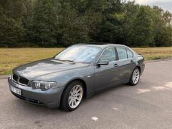 Grå Begagnad 2002 BMW 745 Sedan | 45 000 kr