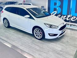 Vit Begagnad 2014 Ford Focus Titanium Kombi | 78 000 kr (Marknadspris)