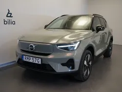 Grön Begagnad 2024 Volvo XC40 Core SUV | 409 500 kr