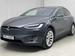 Grå Begagnad 2016 Tesla Model X SUV | 189 000 kr