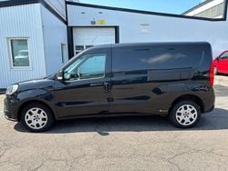 Svart Begagnad 2016 Fiat Doblò Minibuss | 64 800 kr (Marknadspris)