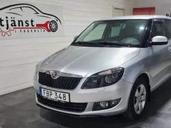 Silver Begagnad 2014 Skoda Fabia Ambiente Halvkombi | 54 900 kr (Marknadspris)