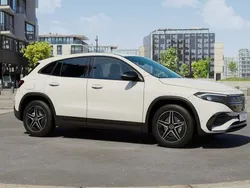 Mercedes EQA250+
