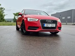 Röd Begagnad 2015 Audi A3 Halvkombi | 110 000 kr (Bra pris)