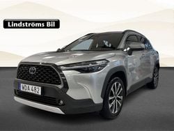 Silver Begagnad 2023 Toyota Corolla Cross Style SUV | 364 900 kr (Marknadspris)
